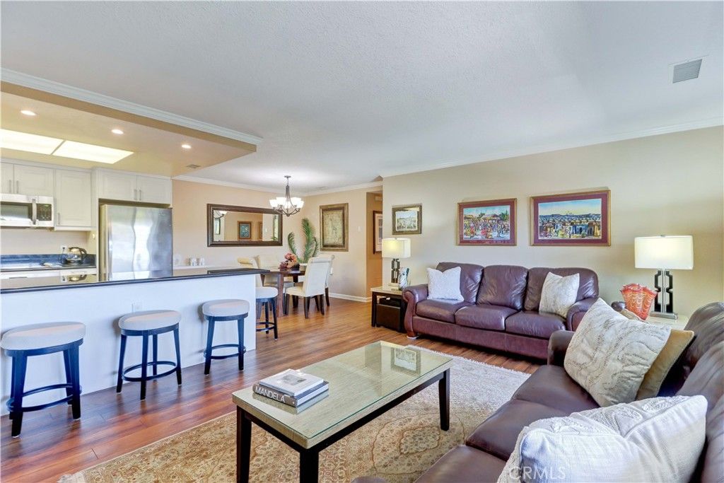 898 Ronda Sevilla N, Laguna Woods, CA 92637