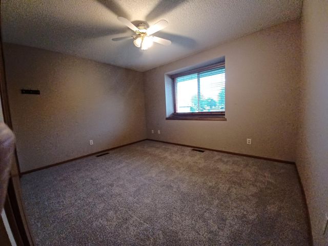 5311 72nd Circle N, Brooklyn Center, MN 55429