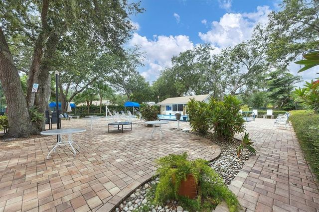 5804 GARDEN LAKES FERN, Bradenton, FL 34203