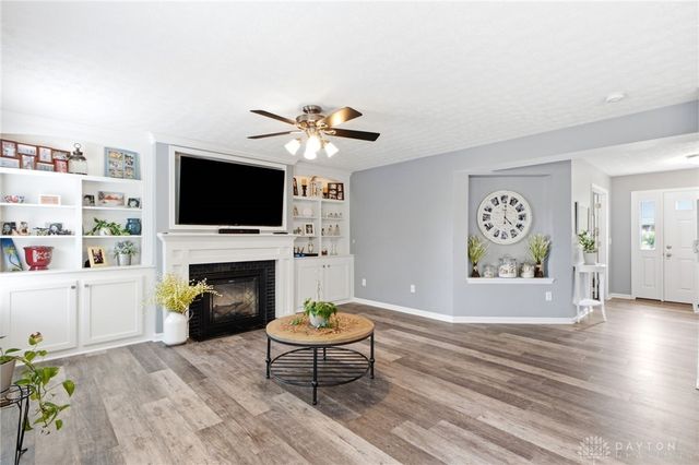 316 Sackett Drive, Monroe, OH 45050