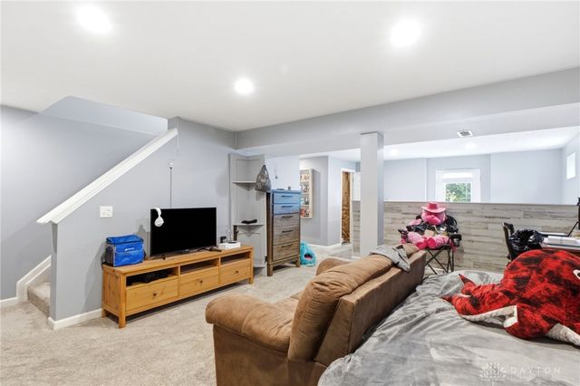 316 Sackett Drive, Monroe, OH 45050