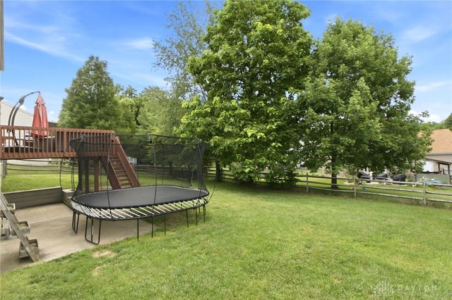 316 Sackett Drive, Monroe, OH 45050
