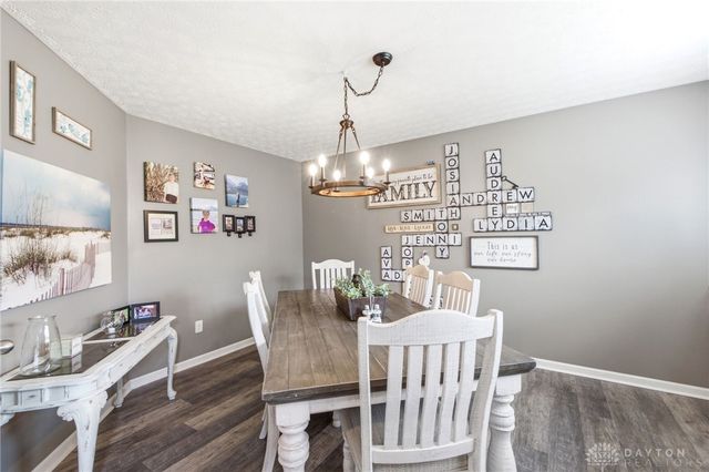 316 Sackett Drive, Monroe, OH 45050