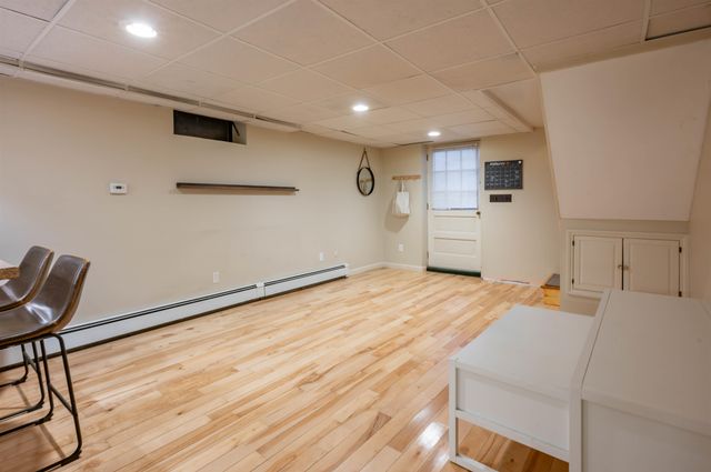 5 Ashland Street, Nashua, NH 03064