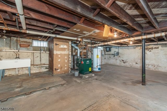 25 Orchard Sq, Caldwell Boro Twp., NJ 07006