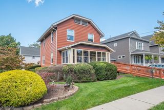 25 Orchard Sq, Caldwell Boro Twp., NJ 07006