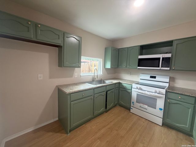 1303 KLONDIKE ST, San Antonio, TX 78245