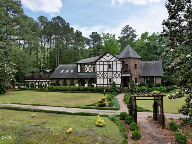 768 Bethesda Church Road, Fairmont, NC 28340