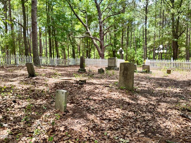 768 Bethesda Church Road, Fairmont, NC 28340