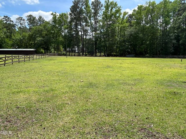 768 Bethesda Church Road, Fairmont, NC 28340