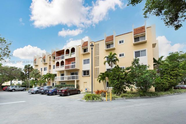 8101 Camino Real C401, Miami, FL 33143