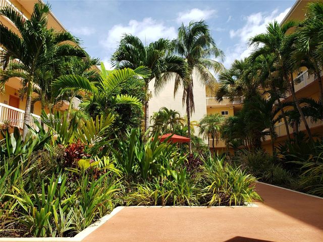 8101 Camino Real C401, Miami, FL 33143