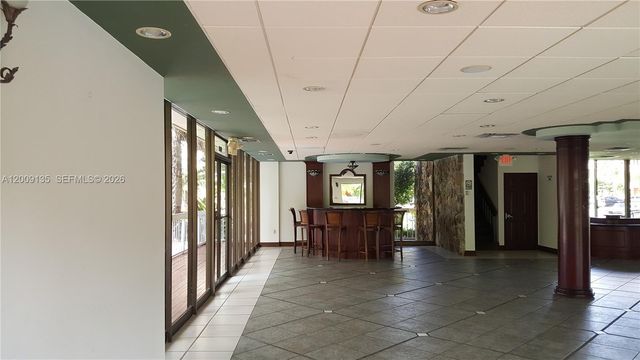 8101 Camino Real C401, Miami, FL 33143