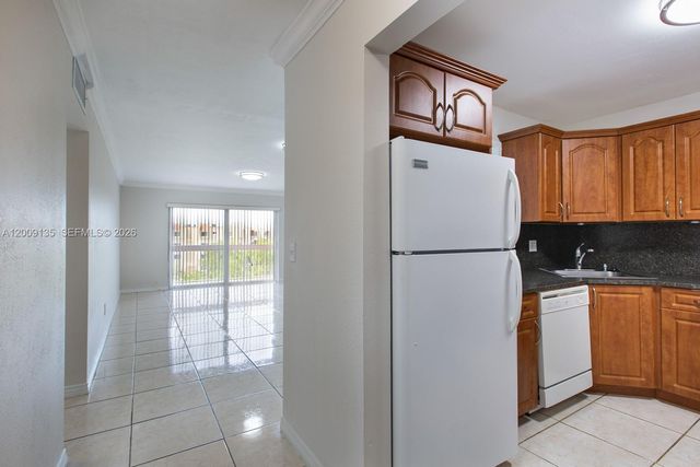 8101 Camino Real C401, Miami, FL 33143