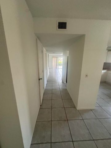 65 Maplecrest Circle, Jupiter, FL 33458