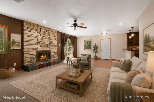 1085 4 Mile Road, Grand Rapids, MI 49525