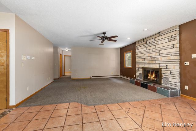 1085 4 Mile Road, Grand Rapids, MI 49525