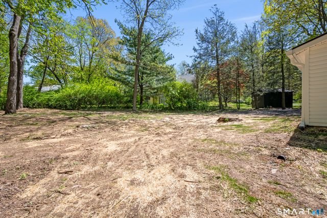 63 Savarese Lane, Burlington, CT 06013