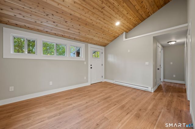 63 Savarese Lane, Burlington, CT 06013