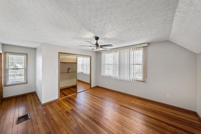 1905 Clifton Avenue, Columbus, OH 43219