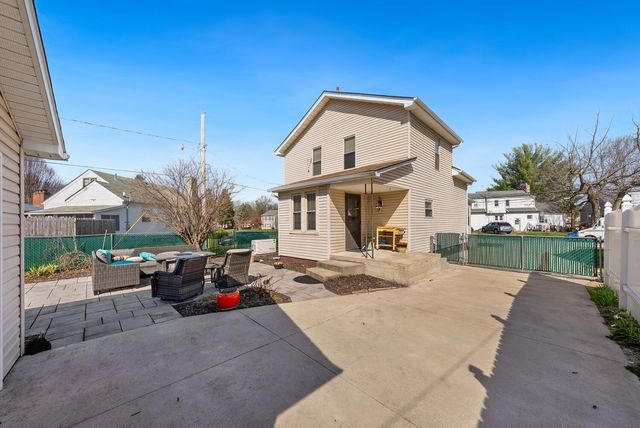 1905 Clifton Avenue, Columbus, OH 43219