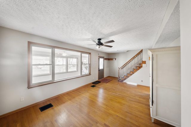 1905 Clifton Avenue, Columbus, OH 43219