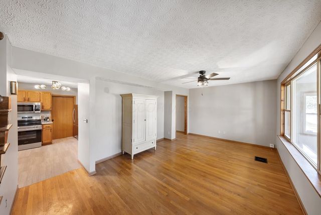 1905 Clifton Avenue, Columbus, OH 43219