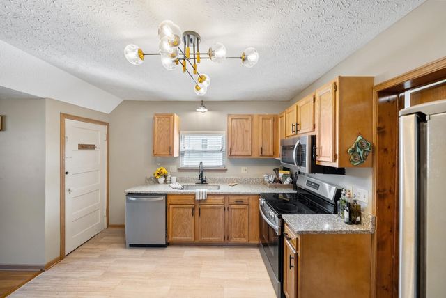 1905 Clifton Avenue, Columbus, OH 43219