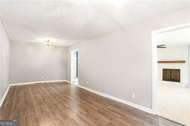 848 East Avenue, Scottdale, GA 30079