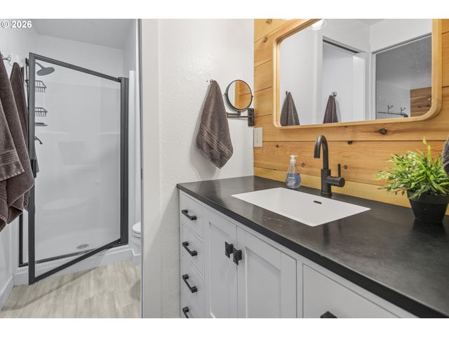 15310 Sw OREGON St, Sherwood, OR 97140