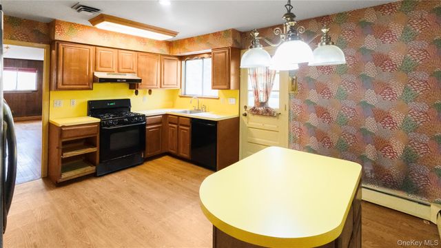 240 Shoreward Drive, Great Neck, NY 11021