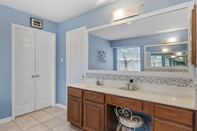 8901 Spearhead CV N, Austin, TX 78717