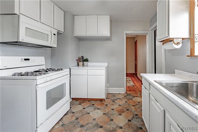 504 74th Street, Niagara Falls, NY 14304