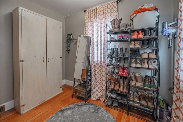 504 74th Street, Niagara Falls, NY 14304