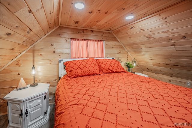 504 74th Street, Niagara Falls, NY 14304