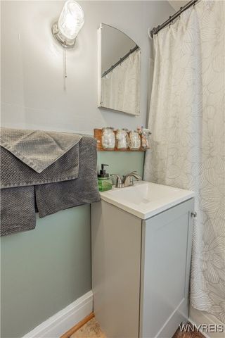 504 74th Street, Niagara Falls, NY 14304