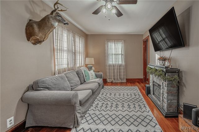 504 74th Street, Niagara Falls, NY 14304