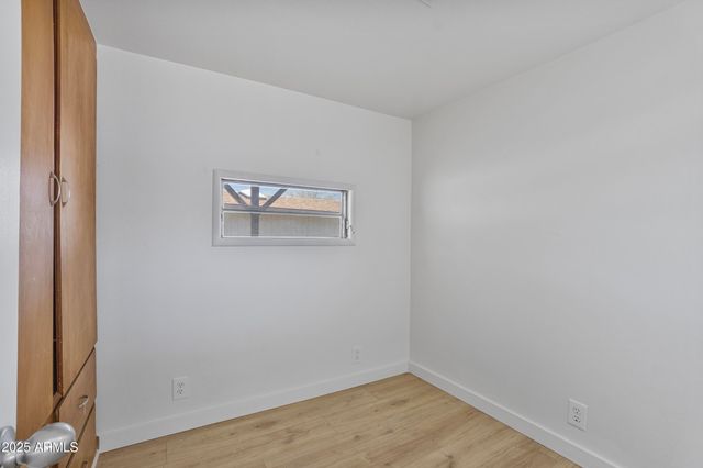 32455 S LISA Drive, Black Canyon City, AZ 85324