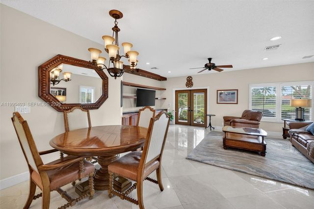 1012 SW 42nd Ave, Deerfield Beach, FL 33442