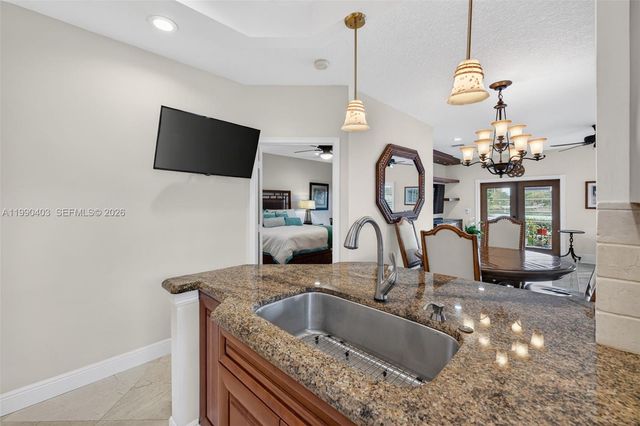 1012 SW 42nd Ave, Deerfield Beach, FL 33442