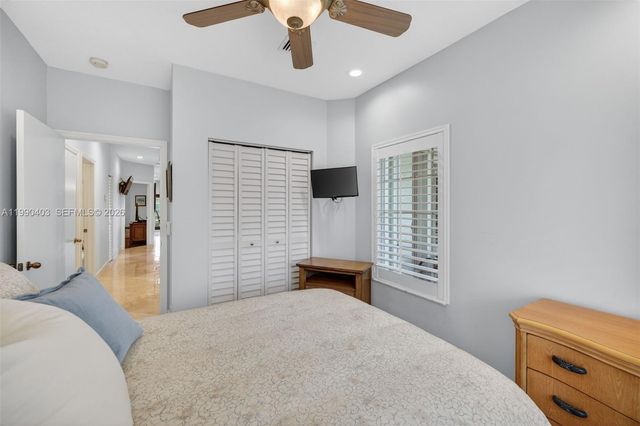 1012 SW 42nd Ave, Deerfield Beach, FL 33442