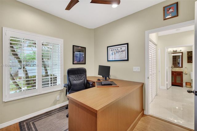 1012 SW 42nd Ave, Deerfield Beach, FL 33442