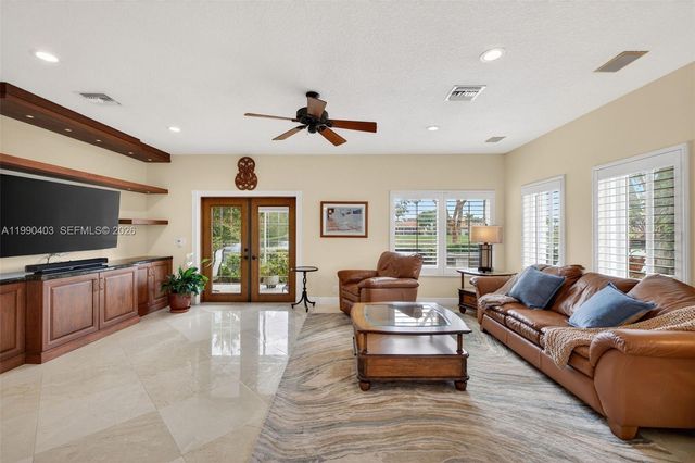 1012 SW 42nd Ave, Deerfield Beach, FL 33442