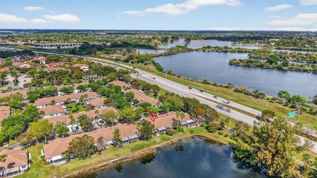 1012 SW 42nd Ave, Deerfield Beach, FL 33442