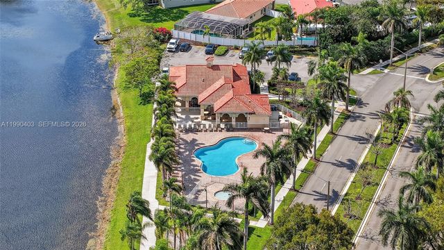 1012 SW 42nd Ave, Deerfield Beach, FL 33442