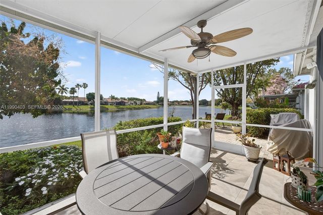 1012 SW 42nd Ave, Deerfield Beach, FL 33442