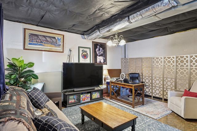 305 Long Branch Lane, Lexington, KY 40511