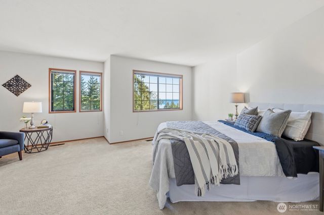 5005 NW Terrace View Drive, Bremerton, WA 98312