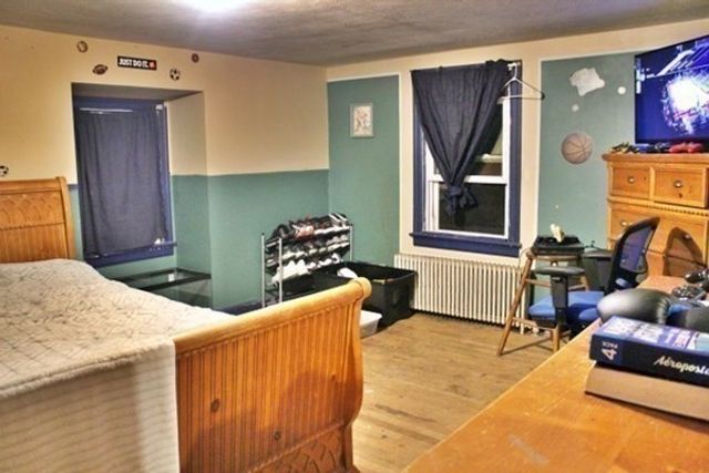 188 Bowles Park, Springfield, MA 01104