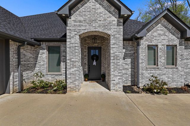 128 Saddle Brook Circle, Hallsville, TX 75650